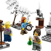 Rappelé à l'ordre par une fillette, Lego crée enfin un kit de femmes scientifiques