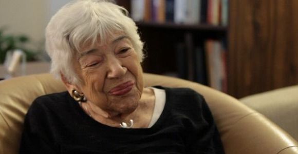 Sexe: une sexologue américaine centenaire raconte ce qui a changé