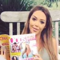 Nabilla fait le buzz avec son Ice Bucket Challenge (vidéo)