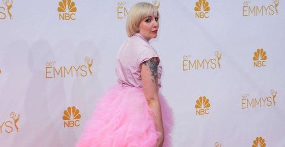 Lena Dunham : qu'est-ce qu'elle a cette robe des Emmy Awards ?