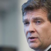 Arnaud Montebourg et le sexisme à la papa - vidéo