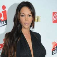 Nabilla : la starlette bientôt dans Secret Story 2014 ? 