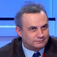TPMP : Qui est Bruno Roger-Petit, le nouveau chroniqueur ?
