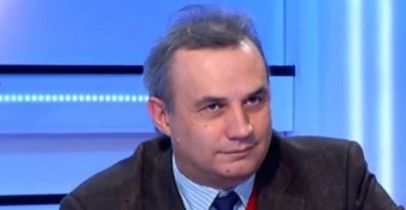 TPMP : Qui est Bruno Roger-Petit, le nouveau chroniqueur ?