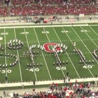 Game of Thrones, Batman, les Simpsons : hommage de la fanfare d’Ohio State aux séries télés