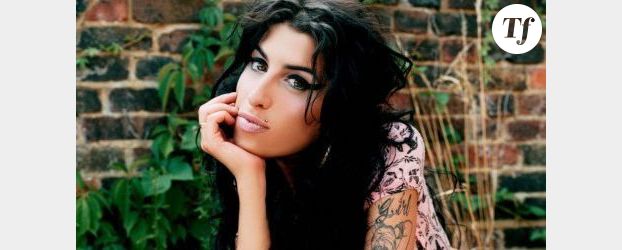 Amy Winehouse : « Back to Black » numéro un sur iTunes