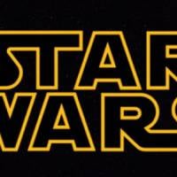 Star Wars 7 : il survole par hasard le tournage en avion