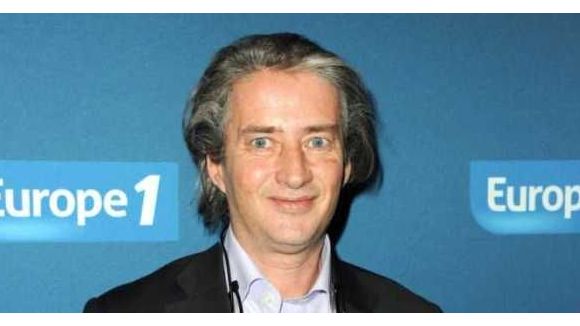 Complément d'enquête : qui est Nicolas Poincaré ? 