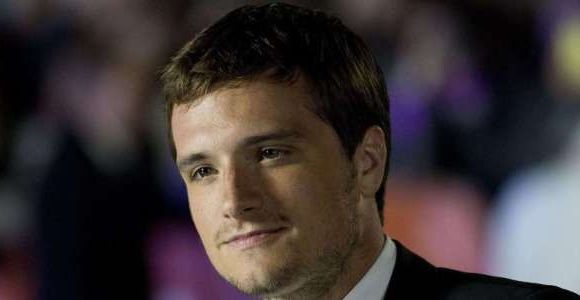 Jennifer Lawrence défendue par Josh Hutcherson après le scandale des photos nues