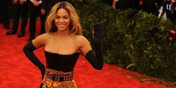 Jay-Z annonce que Beyoncé est enceinte d’un deuxième enfant