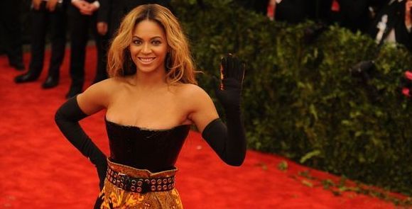 Jay-Z annonce que Beyoncé est enceinte d’un deuxième enfant