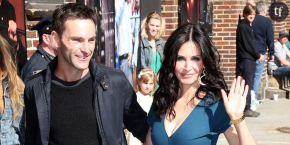 Friends : Courtney Cox veut la même robe que Monica pour son mariage