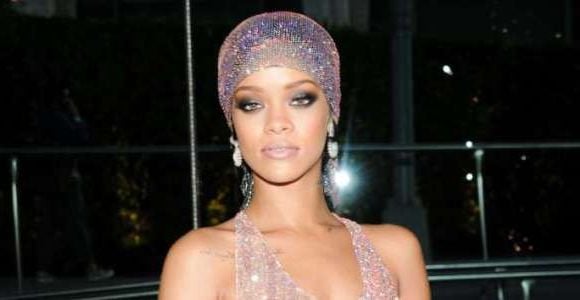 Plus de 130 000 euros de dépense beauté pour Rihanna  : parce qu'elle le vaut bien ? 