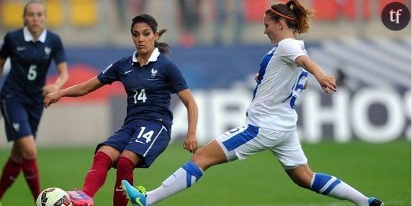 Coupe du monde de football 2015 : les footballeuses refusent le gazon artificiel