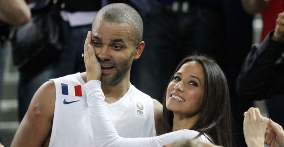 Tony Parker est un papa comblé par son fils