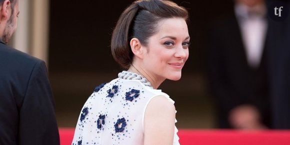 30 ans de Canal + : Marion Cotillard en duo avec Metronomy (Vidéo replay)