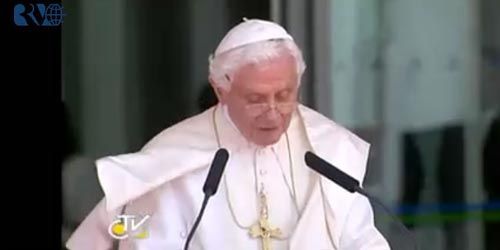 JMJ 2011 : arrivée du pape Benoît XVI à Madrid
