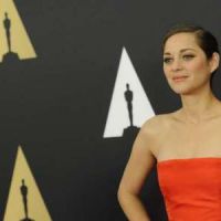 Marion Cotillard : une très grosse frayeur à bord d'un avion