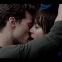 Fifty Shades of Grey : une nouvelle bande annonce (très) sensuelle