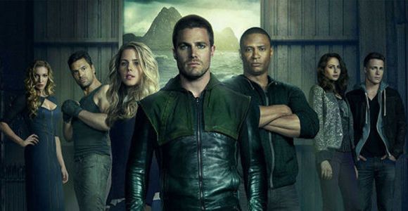 Arrow : Stephen Amell s'en prend à DC Comics