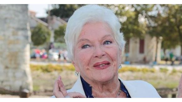 Line Renaud : son anecdote très étonnante sur Edith Piaf