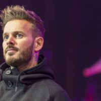 M. Pokora : moment nostalgie en famille pour le chanteur