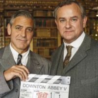 Downton Abbey : une vidéo et des photos de George Clooney dévoilées