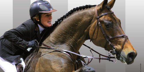 Une femme porte les couleurs de la Coupe du Monde !