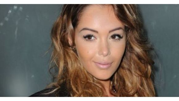 Nabilla : « repos » et « reconstruction » pour la bimbo