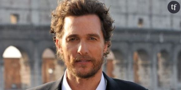 Il sort du coma et se prend pour Matthew McConaughey