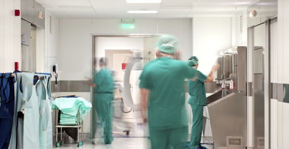 Irlande : une femme enceinte en état de mort cérébrale maintenue en vie