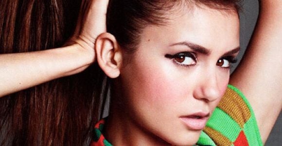 Nina Dobrev : l'évolution de ses coiffures en vidéo