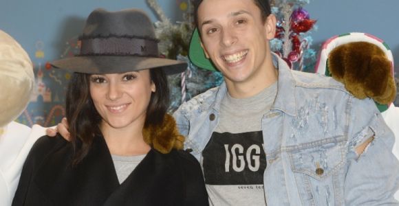 Alizée : une photo de Grégoire Lyonnet aux WC publiée par vengeance 