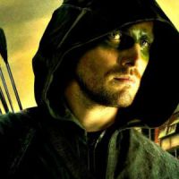 Arrow Saison 3 : Batman bientôt au côté de Stephen Amell ?