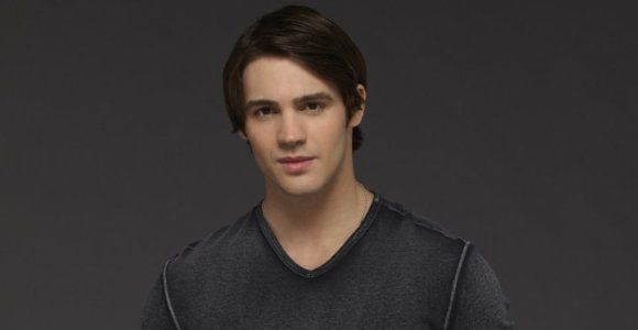 The Vampire Diaries saison 6 : Steven R. McQueen quitte la série 