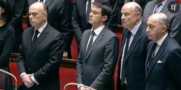 Attentats : l'hommage émouvant de l'Assemblée Nationale (vidéo)