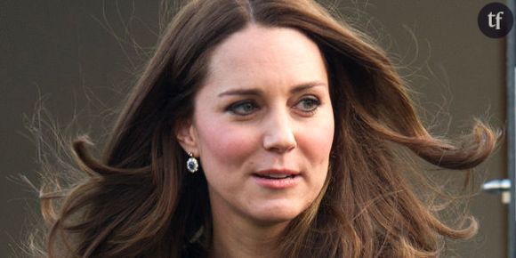 Kate Middleton : la reine lui demande de sourire en public