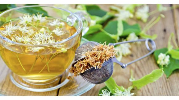 Faut-il faire bouillir l’eau du thé ? 