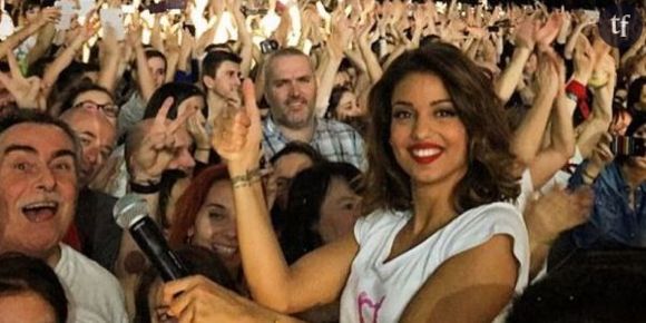 Enfoirés 2015 : Tal prend des selfies avec ses fans