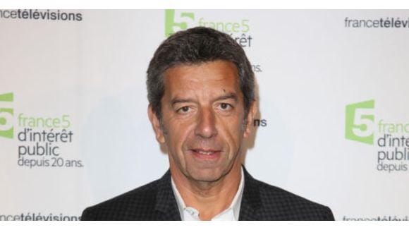 Michel Cymes s'emporte contre un "connard" d'internaute