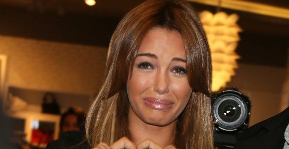 Nabilla : un nouveau coup dur pour la starlette qui pète les plombs