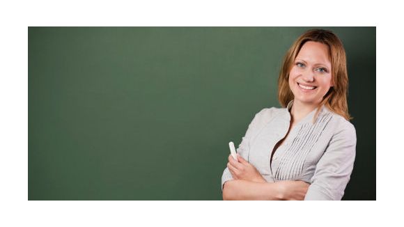 Trop d'enseignantes ? Une polémique « absurde » pour Luc Chatel