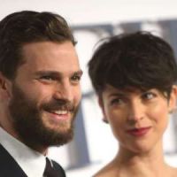 Jamie Dornan : a-t-il fui l'Angleterre avec Amelia Warner ?