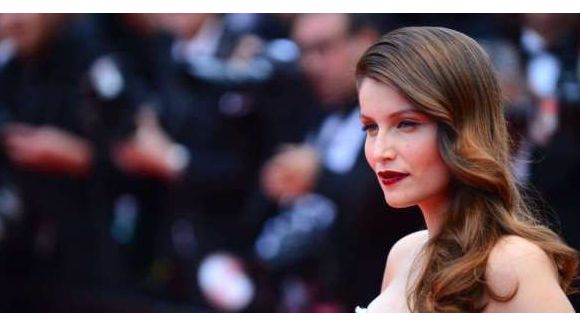 Laetitia Casta en couple ou célibataire après Stéphane Sednaoui et Stefano Accorsi ?