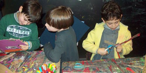 Association Môm’artre : de l’art à la sortie de l’école