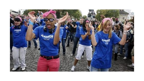 Technoparade 2011 : départ Place de la République, arrivée Place d’Italie