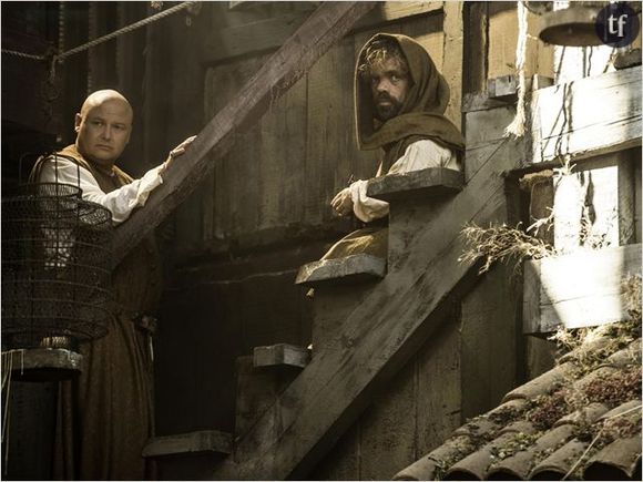 Tyrion Lannister et Lord Varys dans la saison 5 de "Game of Thrones".