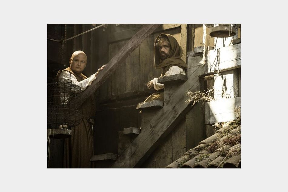 Tyrion Lannister et Lord Varys dans la saison 5 de "Game of Thrones".