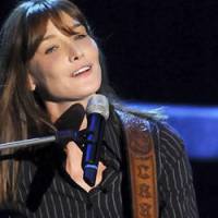 Carla Bruni-Sarkozy : un bébé tant attendu