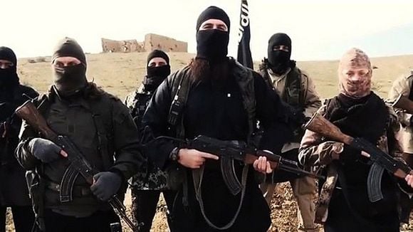 Départs pour le djihad : les femmes plus nombreuses que les hommes en mars 2015